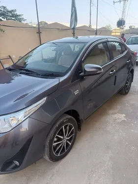 Toyota Yaris Sedan ATIV CVT 1.3 2021