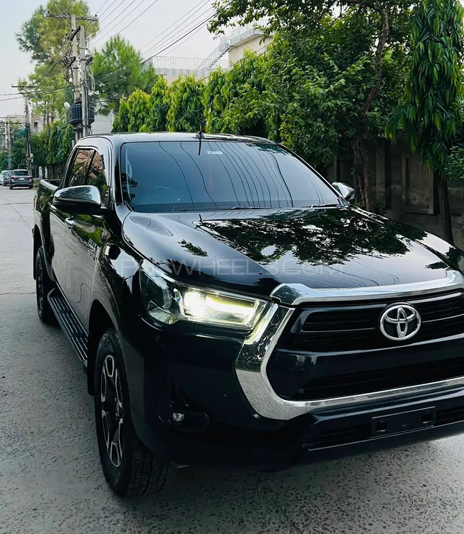 Toyota Hilux 2022 for Sale in Lahore Image-1