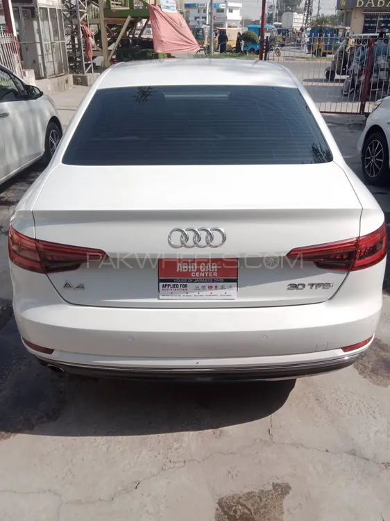 Audi A4 2017 for Sale in Gujranwala Audi A4 2017 for Sale in Gujranwala Image-3