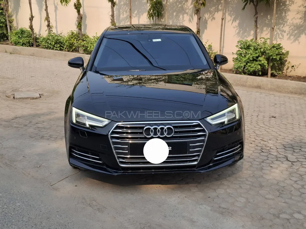 Audi A4 2016 for Sale in Multan Image-1