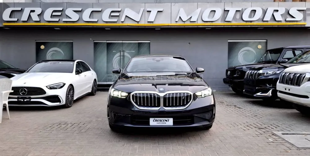 BMW i5 2025 for Sale in Karachi BMW i5 2025 for Sale in Karachi Image-1