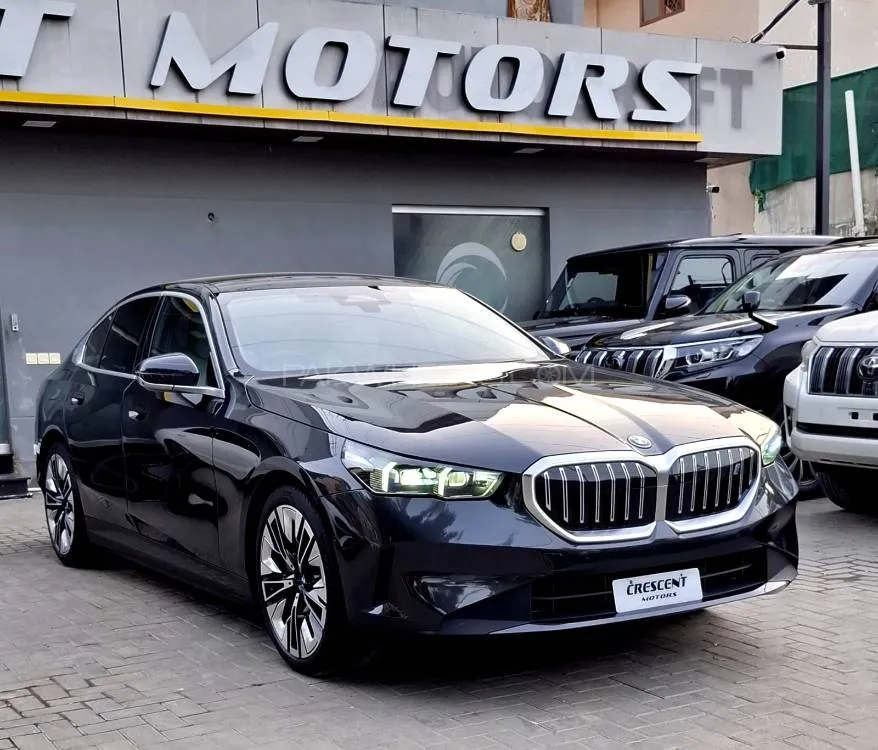 BMW i5 2025 for Sale in Karachi BMW i5 2025 for Sale in Karachi Image-2