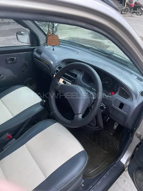 Daihatsu Cuore 2005 for Sale in Sialkot Daihatsu Cuore 2005 for Sale in Sialkot Image-9