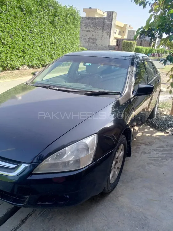 Honda Accord 2005 for Sale in Lahore Image-1