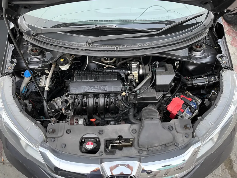 Honda BR-V 2018 for Sale in Lahore Honda BR-V 2018 for Sale in Lahore Image-8