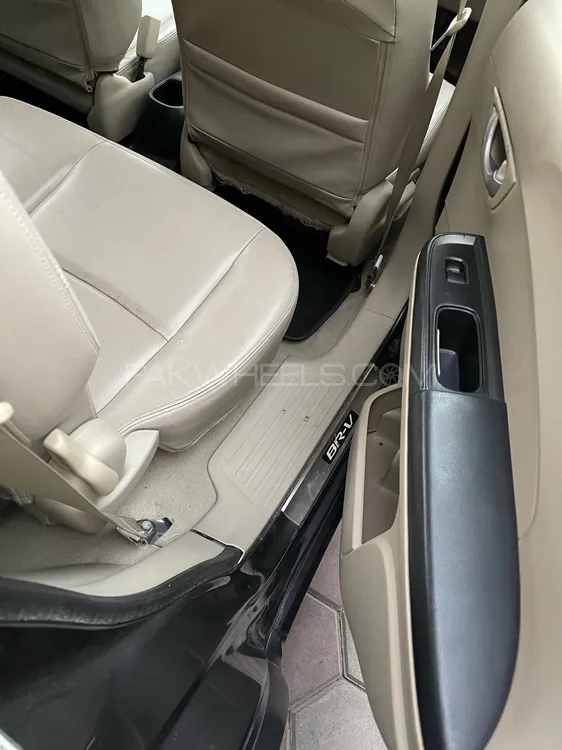 Honda BR-V 2018 for Sale in Lahore Honda BR-V 2018 for Sale in Lahore Image-11