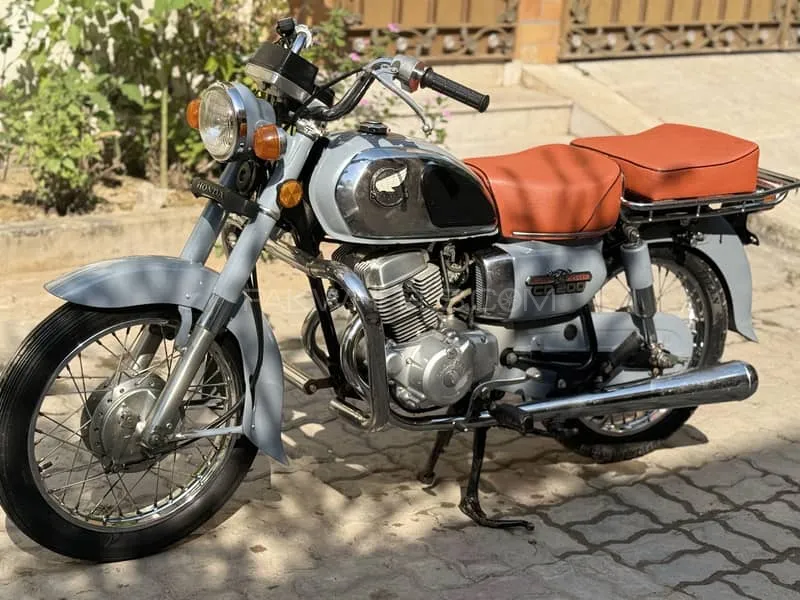 ہونڈا CD 200  1984 for Sale ہونڈا CD 200  1984 for Sale Image-3