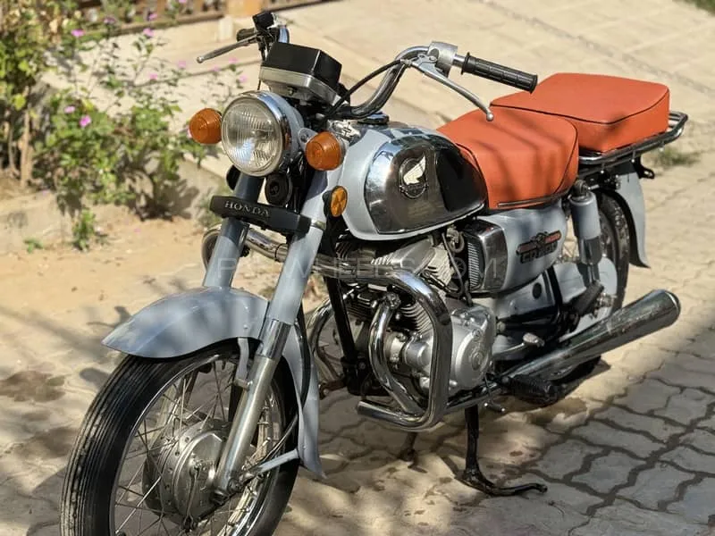 ہونڈا CD 200  1984 for Sale ہونڈا CD 200  1984 for Sale Image-6