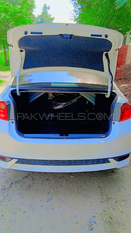 ہونڈا سٹی 2023 for Sale in فیصل آباد ہونڈا سٹی 2023 for Sale in فیصل آباد Image-10