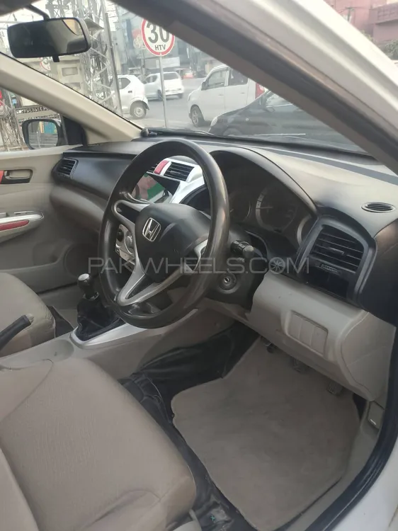 Honda City 2017 for Sale in Lahore Honda City 2017 for Sale in Lahore Image-5