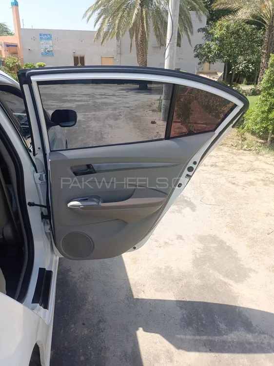 ہونڈا سٹی 2018 for Sale in رحیم یار خان ہونڈا سٹی 2018 for Sale in رحیم یار خان Image-6