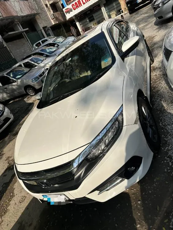 Honda Civic 2022 for Sale in Islamabad Image-1
