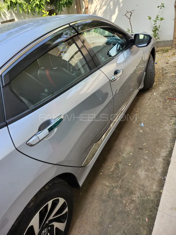 Honda Civic 2017 for Sale in Lahore Honda Civic 2017 for Sale in Lahore Image-3