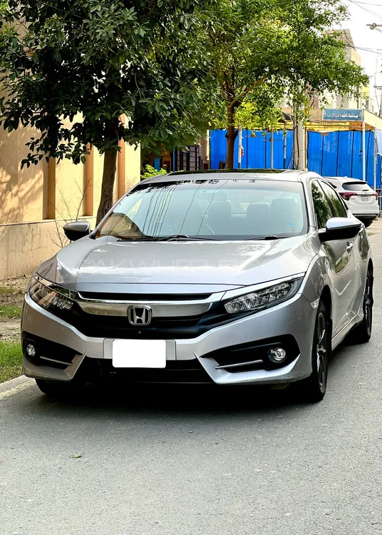 Honda Civic 2020 for Sale in Faisalabad Image-1