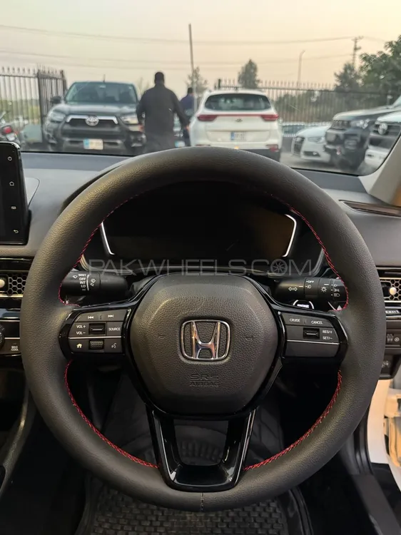 Honda Civic 2022 for Sale in Islamabad Honda Civic 2022 for Sale in Islamabad Image-9