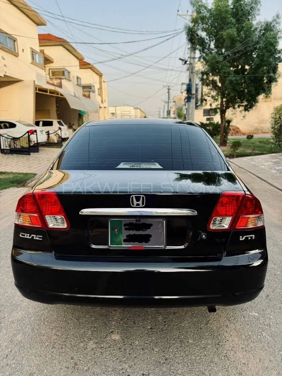 Honda Civic 2004 for Sale in Sargodha Image-1