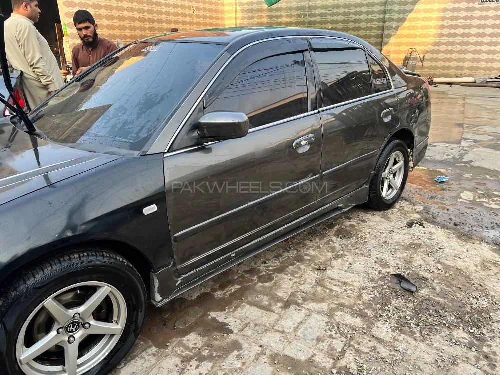Honda Civic 2005 for Sale in Lahore Honda Civic 2005 for Sale in Lahore Image-6