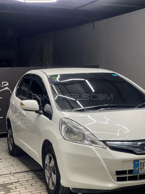 Honda Fit 2011 for Sale in Islamabad Image-1