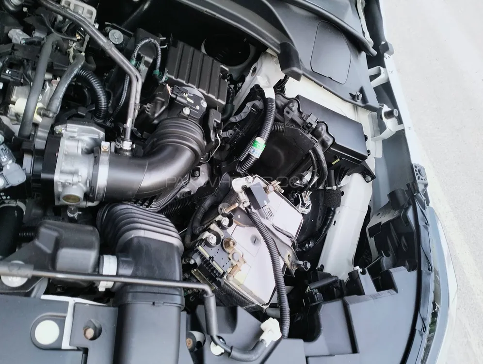 Honda HR-V 2023 for Sale in Multan Honda HR-V 2023 for Sale in Multan Image-2
