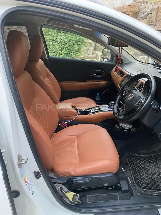 Honda Vezel 2014 for Sale in Hyderabad Honda Vezel 2014 for Sale in Hyderabad Image-13