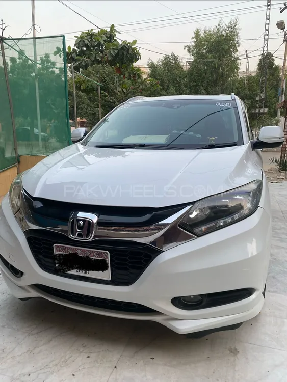 Honda Vezel 2014 for Sale in Hyderabad Honda Vezel 2014 for Sale in Hyderabad Image-1