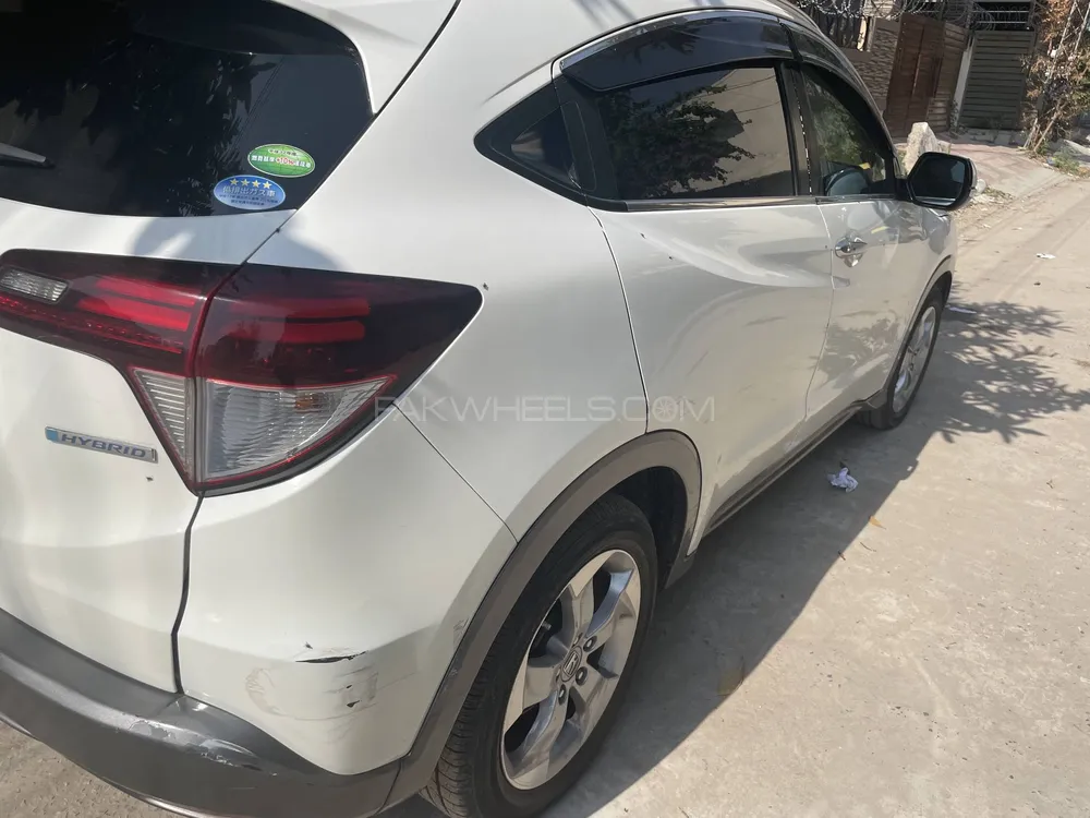 Honda Vezel 2015 for Sale in Islamabad Honda Vezel 2015 for Sale in Islamabad Image-2
