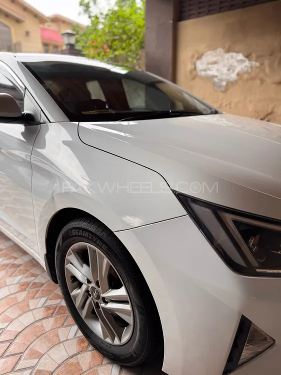 Hyundai Elantra 2021 for Sale in Lahore Image-1