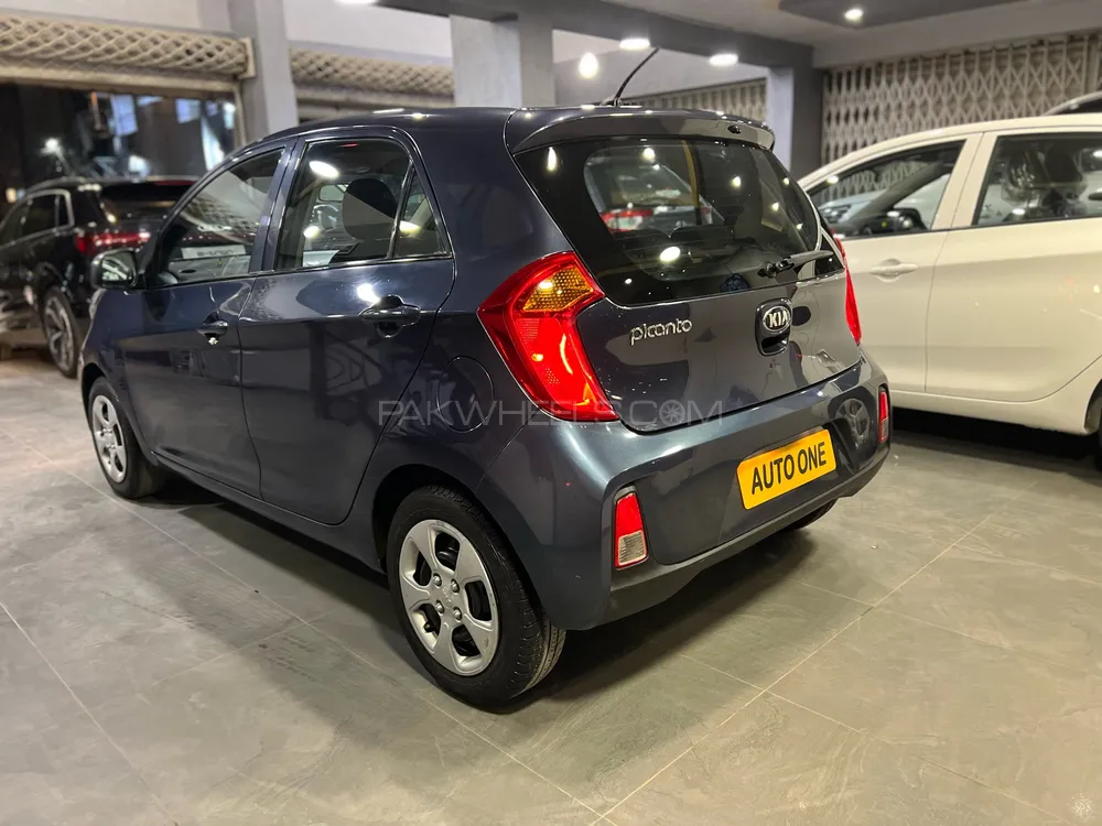 KIA Picanto 2023 for Sale in Karachi KIA Picanto 2023 for Sale in Karachi Image-6
