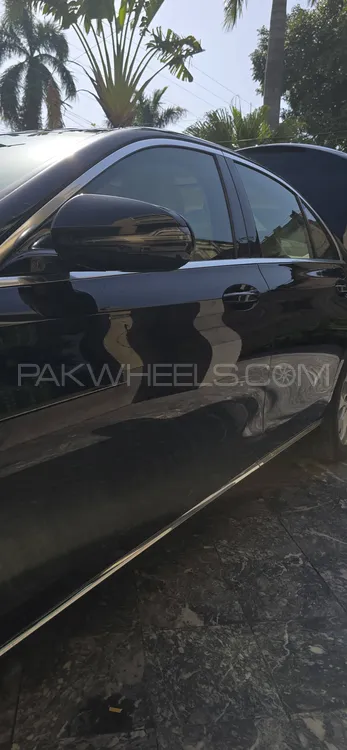 Mercedes Benz E Class 2020 for Sale in Gujranwala Mercedes Benz E Class 2020 for Sale in Gujranwala Image-4