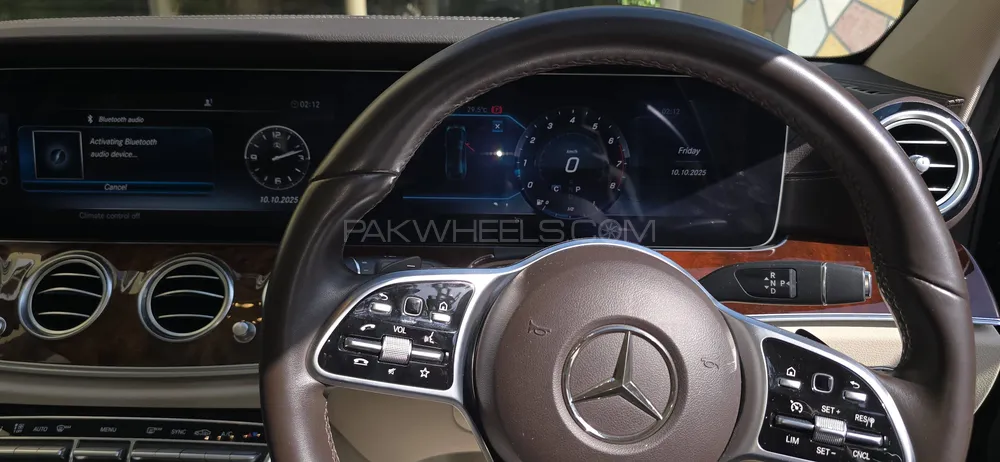 Mercedes Benz E Class 2020 for Sale in Gujranwala Mercedes Benz E Class 2020 for Sale in Gujranwala Image-15