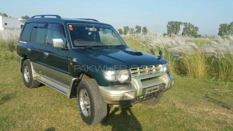 Mitsubishi Pajero 1998 for Sale in Sialkot Image-1
