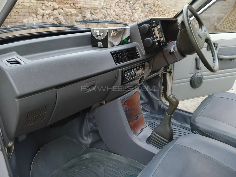 Suzuki Mehran 2016 for Sale in Layyah Suzuki Mehran 2016 for Sale in Layyah Image-5