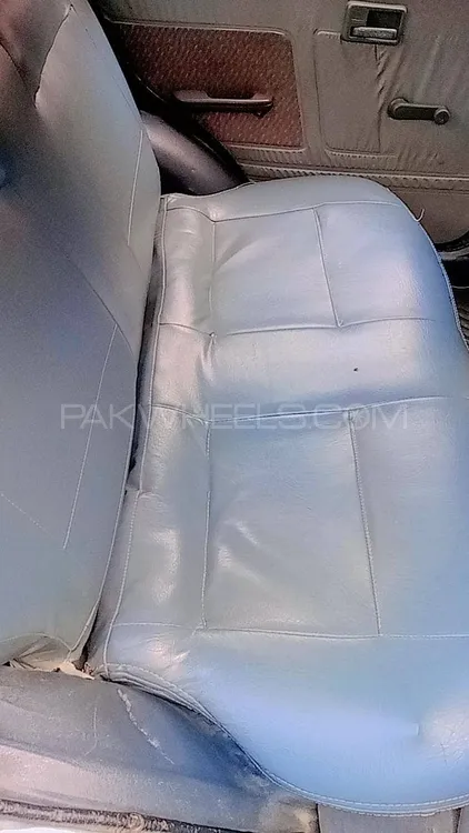 Suzuki Mehran 2002 for Sale in Faisalabad Suzuki Mehran 2002 for Sale in Faisalabad Image-4