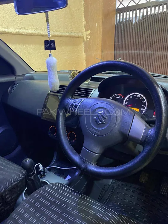 Suzuki Swift 2016 for Sale in Islamabad Suzuki Swift 2016 for Sale in Islamabad Image-4