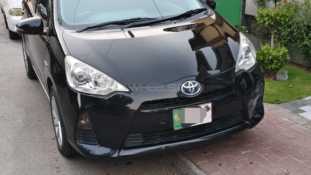 Toyota Aqua 2012 for Sale in Lahore Image-1