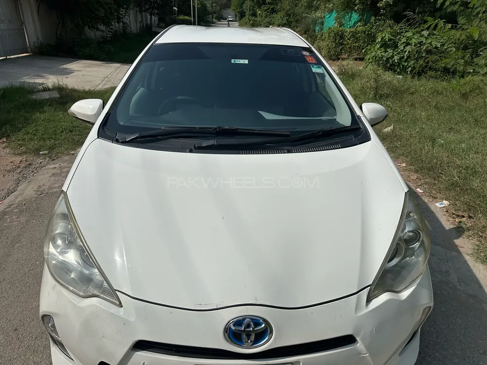 Toyota Aqua 2012 for Sale in Peshawar Image-1
