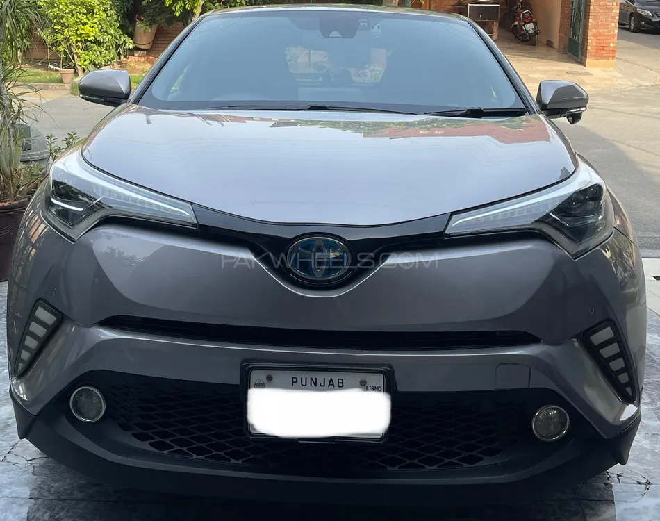 Toyota C-HR 2016 for Sale in Lahore Image-1