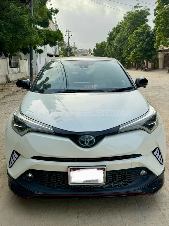 Toyota C-HR 2018 for Sale in Karachi Image-1