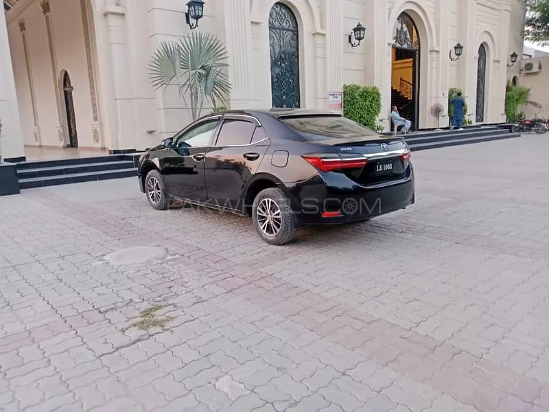 Toyota Corolla 2018 for Sale in Rawalpindi Image-1