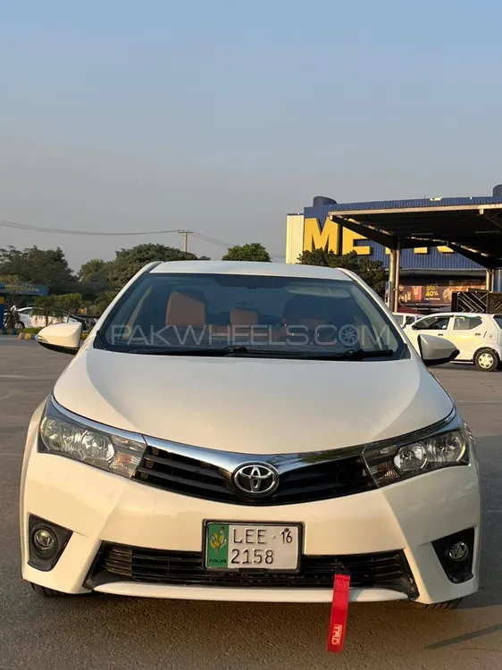 Toyota Corolla 2016 for Sale in Islamabad Image-1