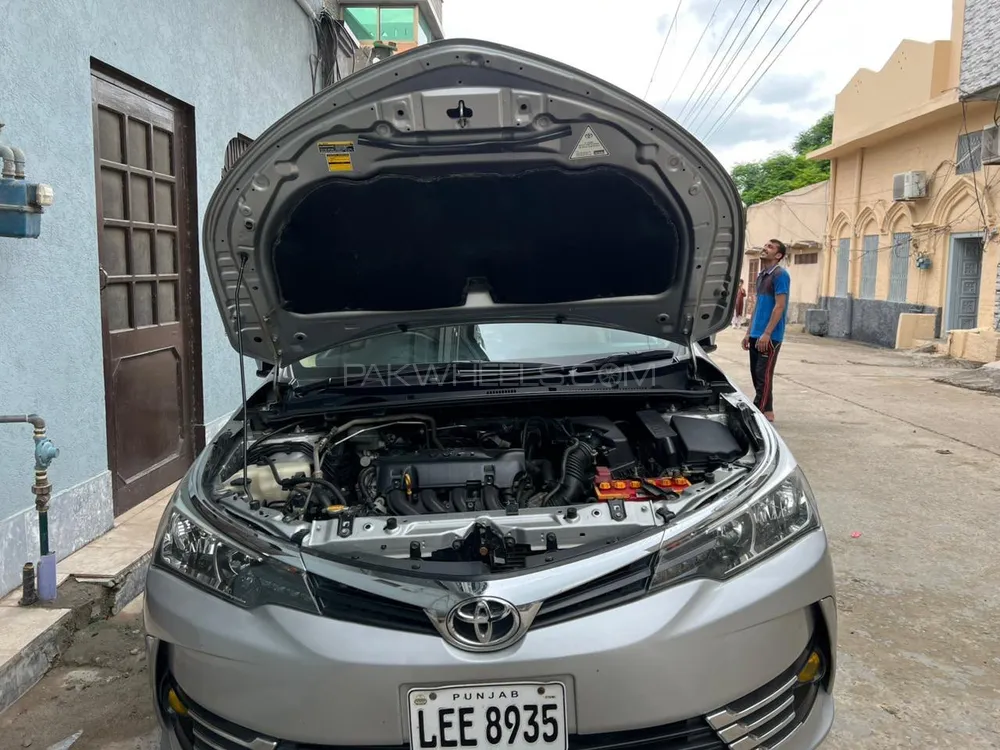 Toyota Corolla 2018 for Sale in Gujranwala Image-1