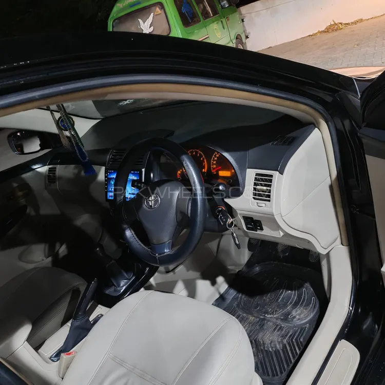 Toyota Corolla 2014 for Sale in Hafizabad Toyota Corolla 2014 for Sale in Hafizabad Image-5