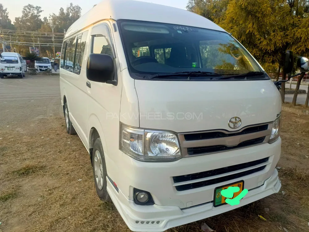 Toyota Hiace 2019 for Sale in Sara-E-Alamgir Image-1