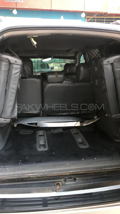 Toyota Prado 2004 for Sale in Lahore Toyota Prado 2004 for Sale in Lahore Image-12