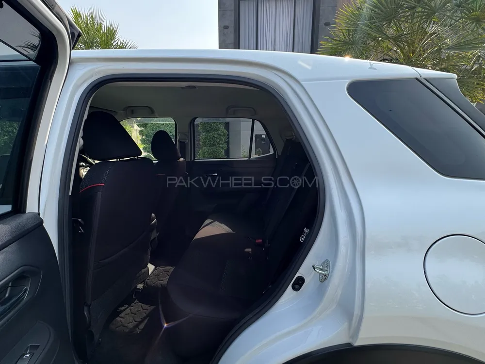 Toyota Raize 2020 for Sale in Lahore Toyota Raize 2020 for Sale in Lahore Image-12