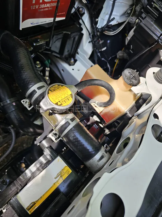 Toyota Vitz 2014 for Sale in Islamabad Toyota Vitz 2014 for Sale in Islamabad Image-14