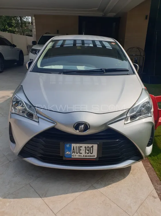Toyota Vitz 2018 for Sale in Lahore Image-1