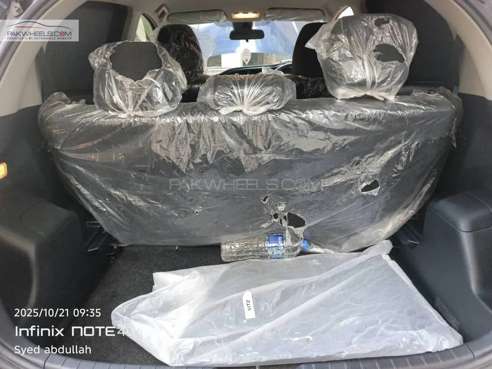Toyota Vitz 2018 for Sale in Karachi Toyota Vitz 2018 for Sale in Karachi Image-7