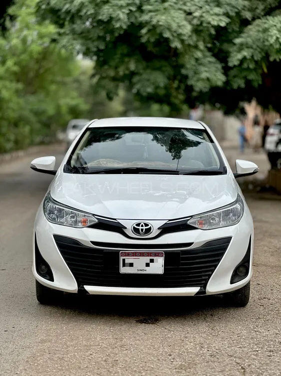 Toyota Yaris Sedan 2020 for Sale in Karachi Image-1