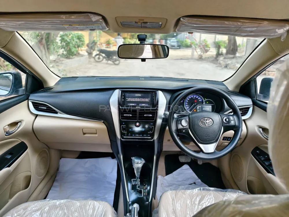 Toyota Yaris Sedan 2022 for Sale in Karachi Toyota Yaris Sedan 2022 for Sale in Karachi Image-9